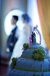 赛博朋克x飞行汽车！竞速游戏《Punk Runner》演示